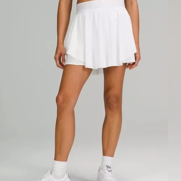 White Women's Skirt - Picture 1 of 4